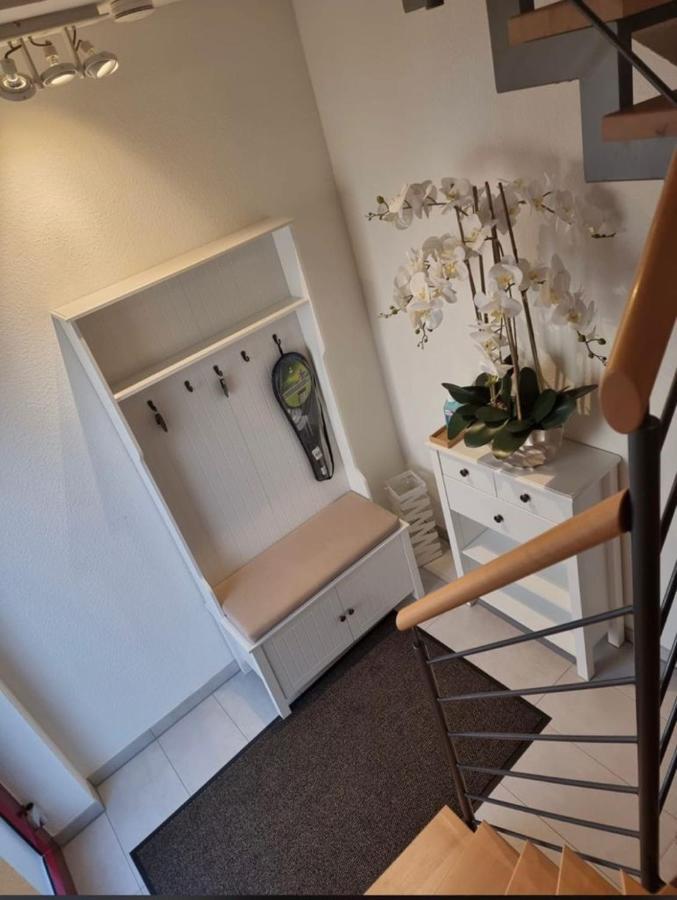 Stadtnahe Komfortferienwohnung Fuer Familien Und Geschaeftsreisende Хильдесхайм Экстерьер фото